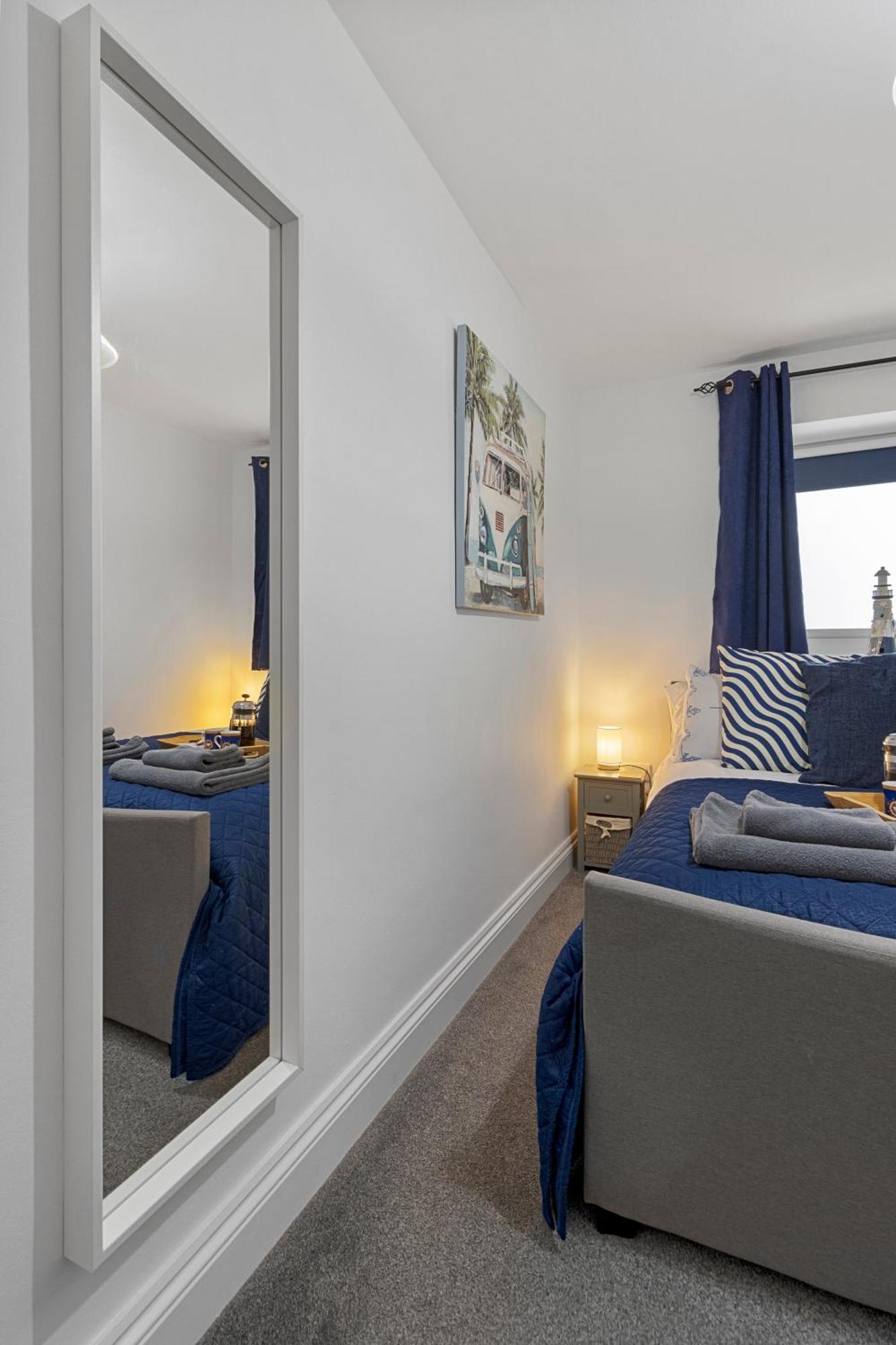 Captain's Keep - - With Designated Parking Apartment *