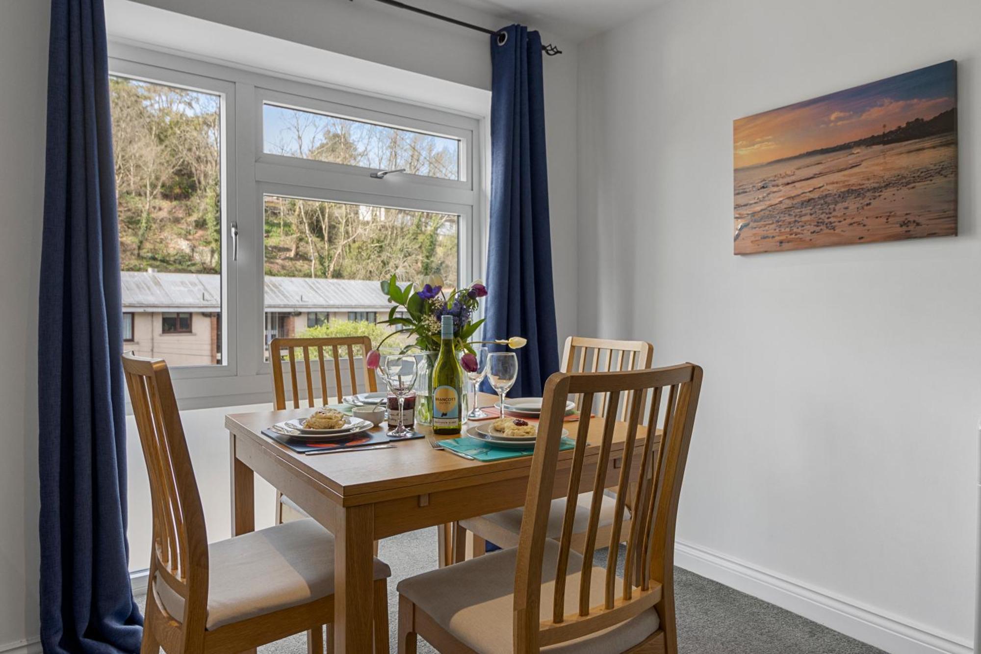 Captain's Keep - - With Designated Parking Brixham
